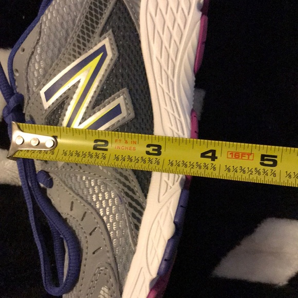 New balance running shoes - Picture 6 of 6